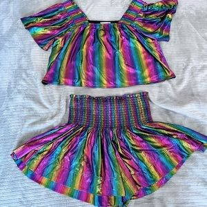 NWOT! QUEEN OF SPARKLES two piece set - BLACK RAINBOW 🌈 - Med top/Med bottom